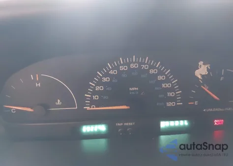 2000 Dodge Caravan from USA, damaged, VIN 2B4GP25G5YR774609